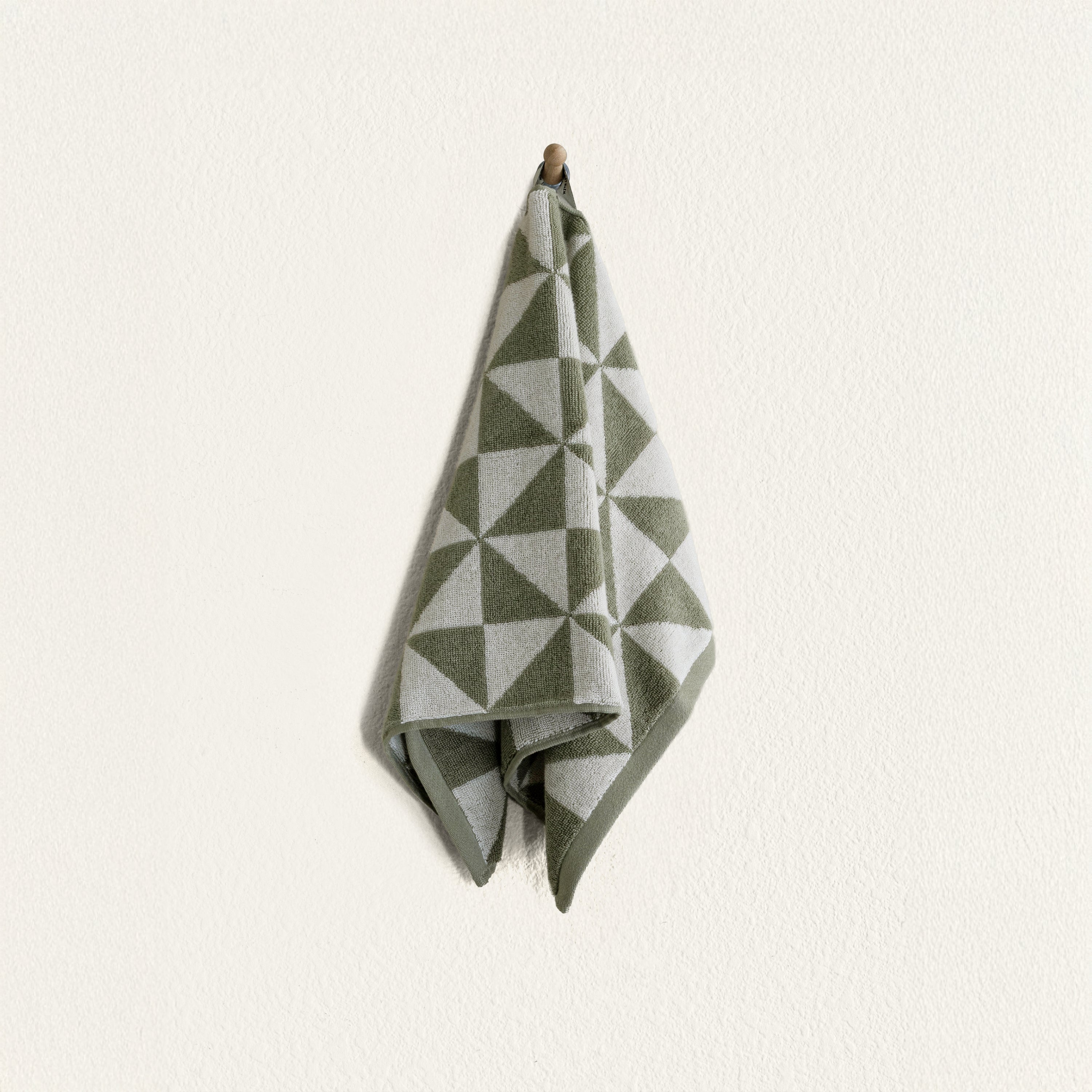 INSUARIA — Everyday Australian Cotton Towels