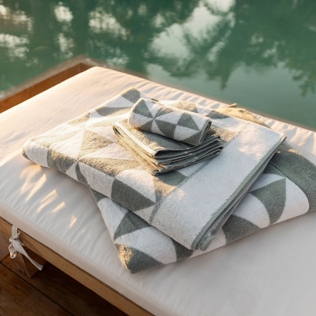 INSUARIA — Everyday Australian Cotton Towels