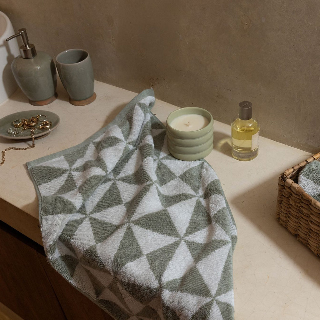 INSUARIA — Everyday Australian Cotton Towels
